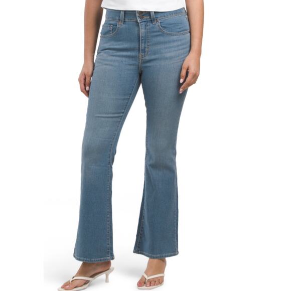 Levis western Flare camp jeans medium indigo womens size 33/32 NWT - Picture 1 of 2